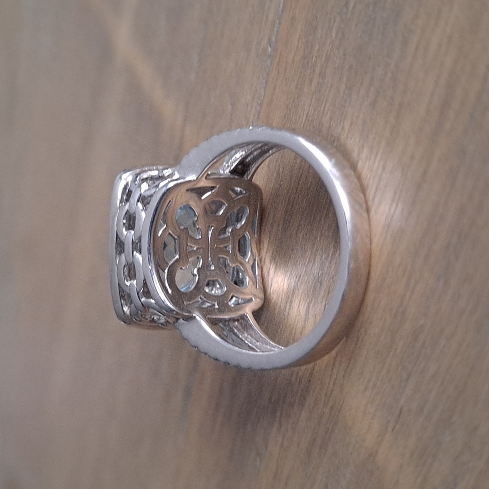 Sterling Silver Topaz Ring - image 4